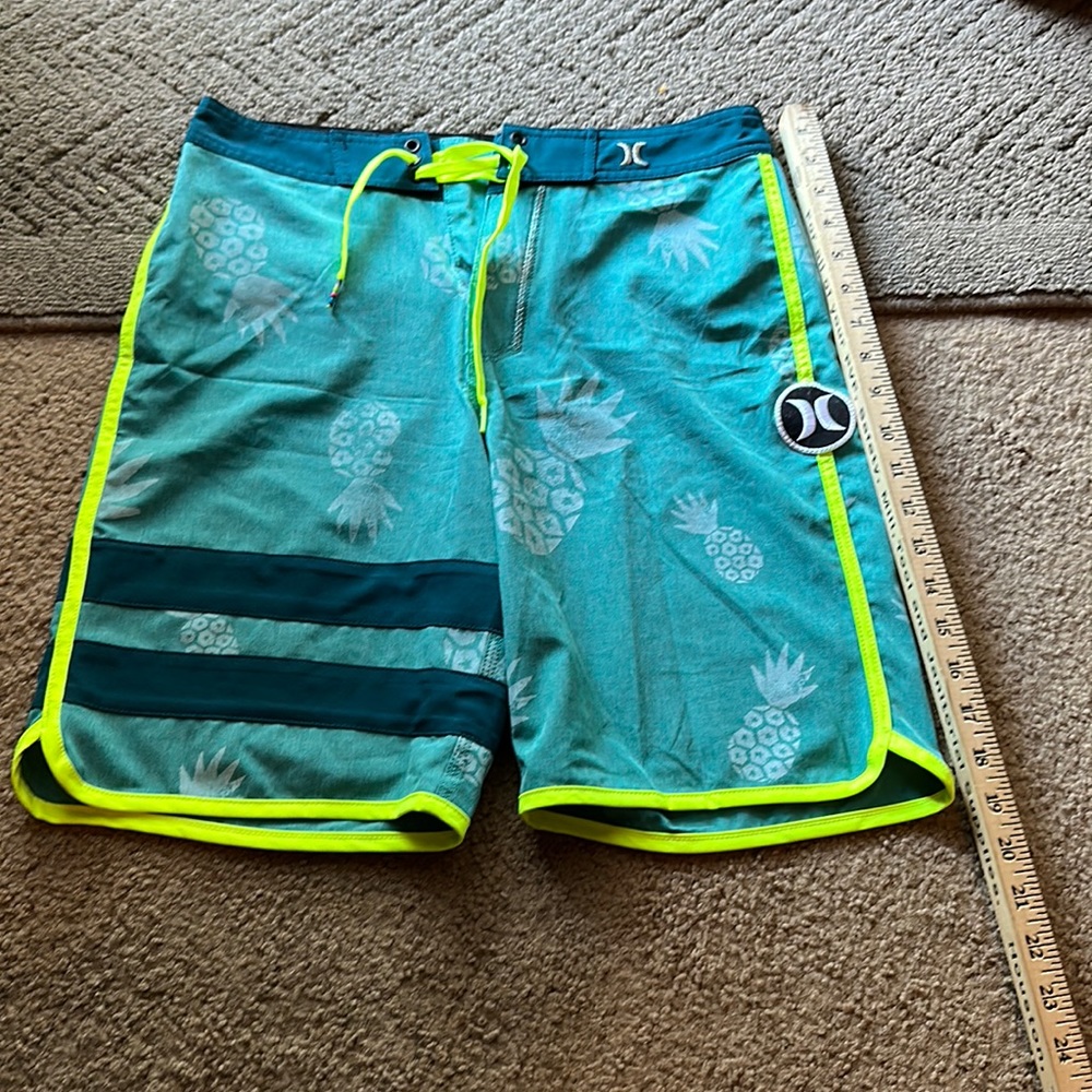 Hurley phantom board shorts
